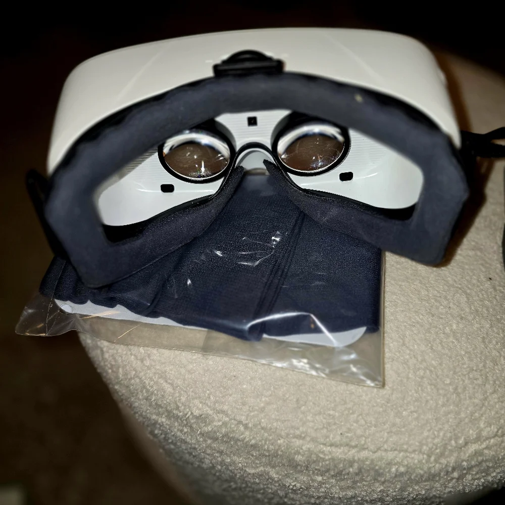 Samsung Gear VR headset